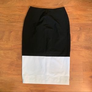 Worthington Black and White skirt size 6